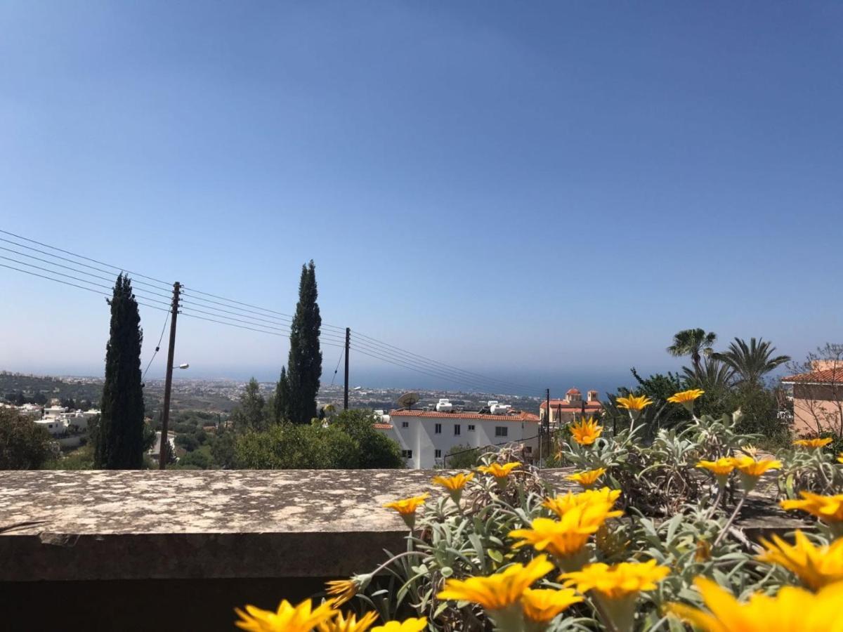 Tala Hills Sea View Apartment Paphos Exterior foto
